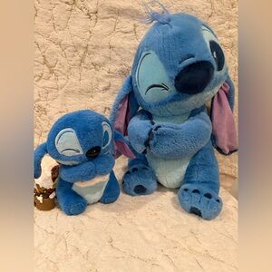 Blue Plush Toy Set
plush versions of Stitch